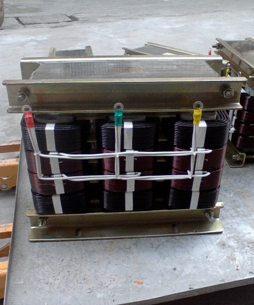 UPS专用变压器，（光伏逆变变压器）1:1逆变输出三相隔离变压器